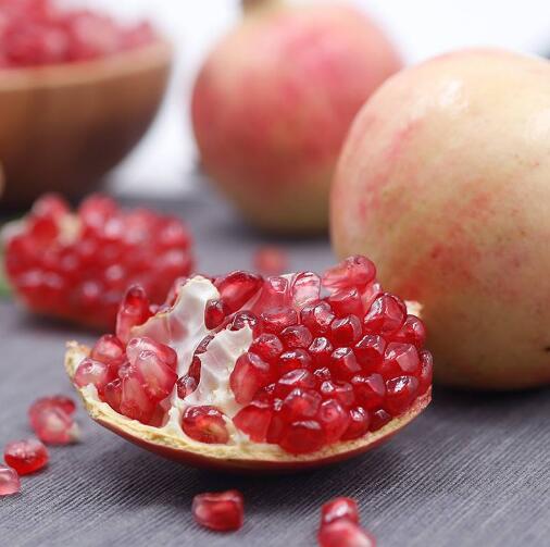 臨潼石榴王子任責 借力互聯網，助推農副土特產品紅遍全國